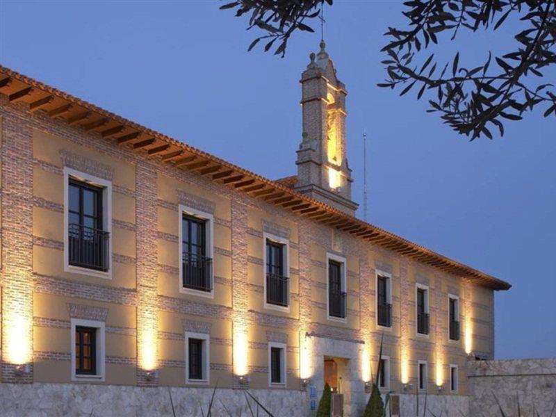 فندق إيه سي بالاسيو دي سانتا آنا باياذوليد المظهر الخارجي الصورة The monastery of San Jeroni de Cotalba
