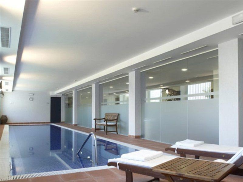 فندق إيه سي بالاسيو دي سانتا آنا باياذوليد المظهر الخارجي الصورة The spa at the Hotel